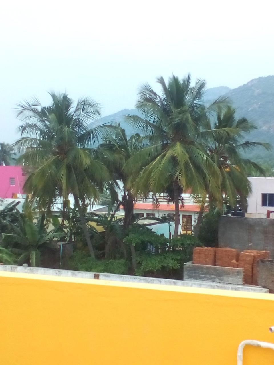 Sai Guest House Tiruvannāmalai Exteriér fotografie